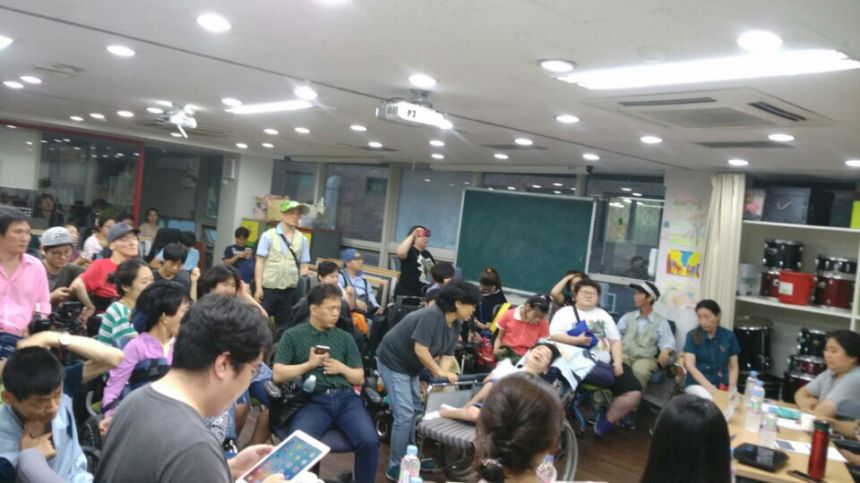 노들장애인야학 <2016 투쟁학교> 장애등급제 부양의무제 폐지 찬반토론회