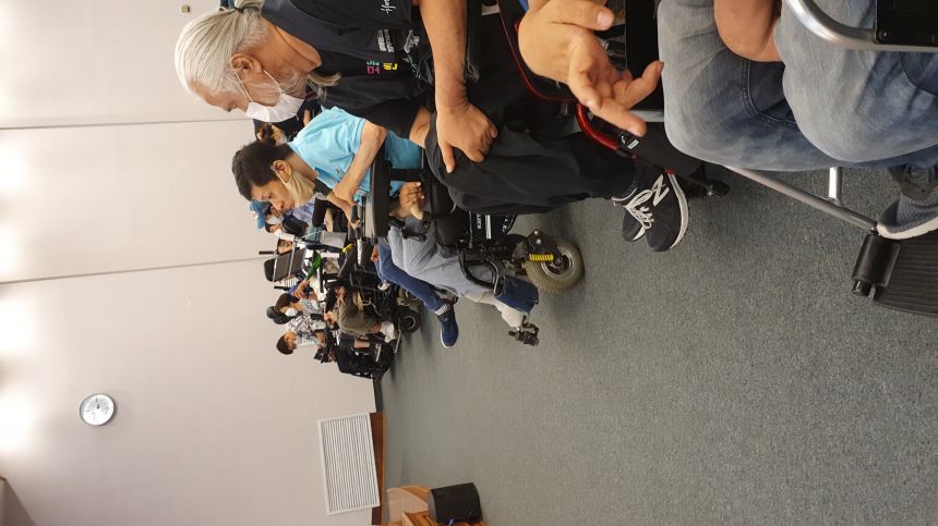 서울시 권리중심의 중증장애인맞춤형 공공일자리 참여자 활동 사진들입니다. (2020.7)