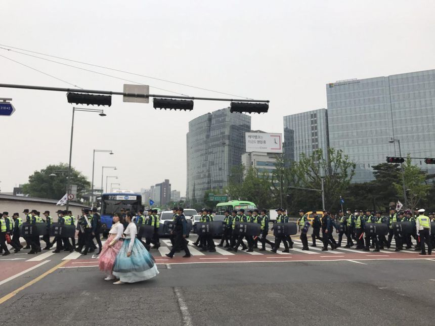 첫번째 '인권과 평등'을 향한 장애인들의 존엄한 행진 (Disability Pride March)