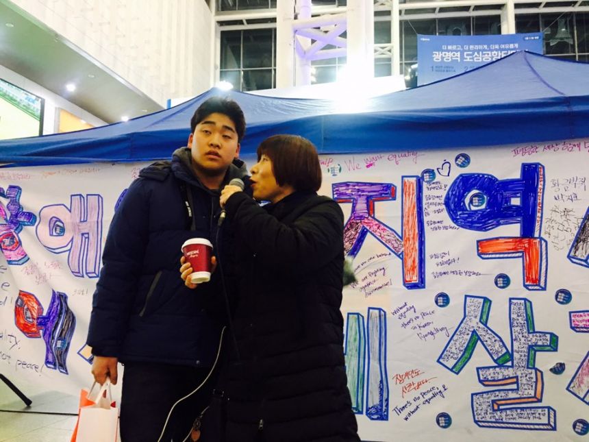 누구도 배제되지 않는(Leave no one behind!) 세상을 향한 2박3일 서울역 노숙농성 사진기록