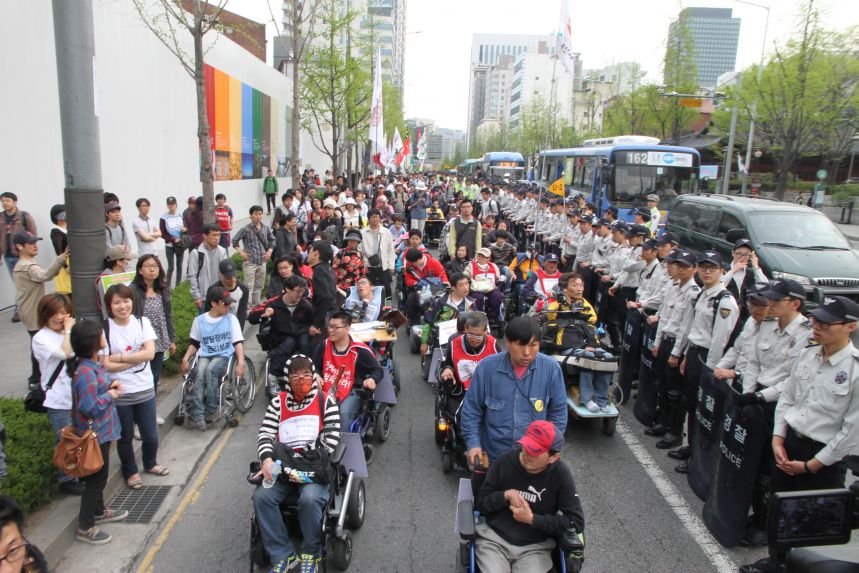 투쟁 기록 사진들 IV