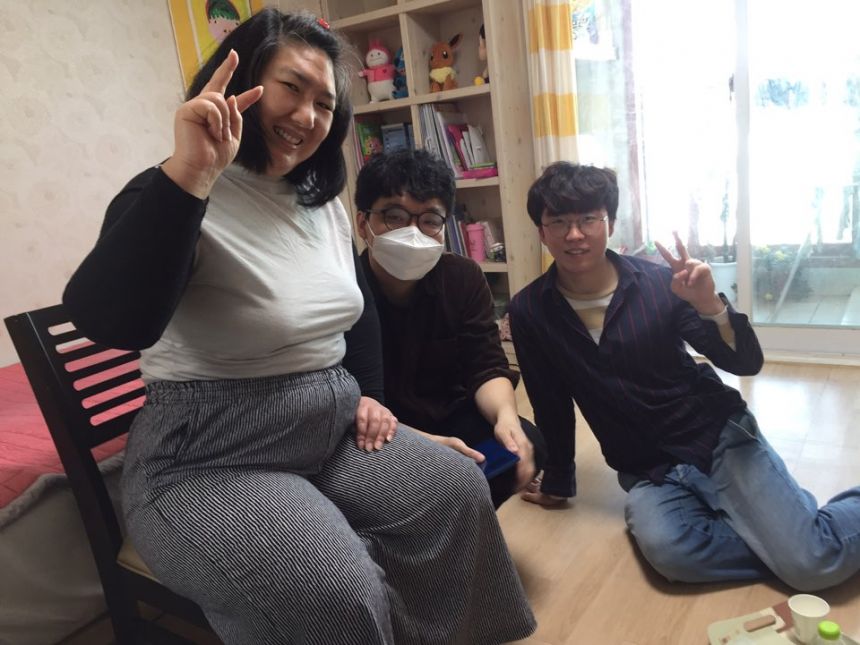 한 명도 남겨두지 않는다.  노들야학 학생 전체 가정 방문