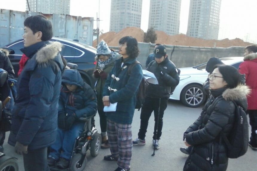 노들은 '여기 사람이 있다!' 용산7주기 참여했답니다.