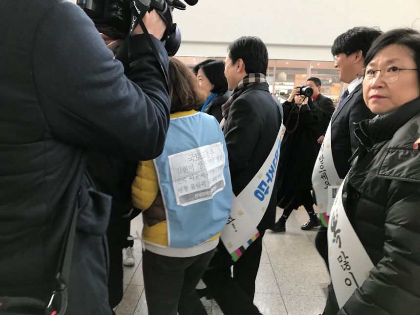 누구도 배제되지 않는(Leave no one behind!) 세상을 향한 2박3일 서울역 노숙농성 사진기록
