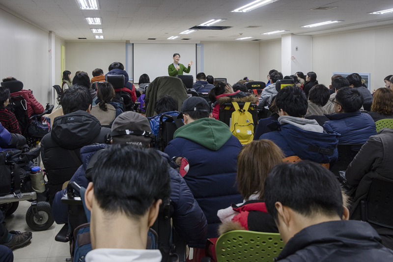 『고르게 가난한 사회』 저자 이계삼 쌤 초청 강연 사진