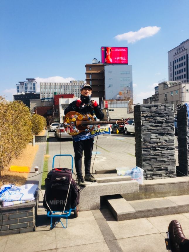 누구도 배제되지 않는(Leave no one behind!) 세상을 향한 2박3일 서울역 노숙농성 사진기록