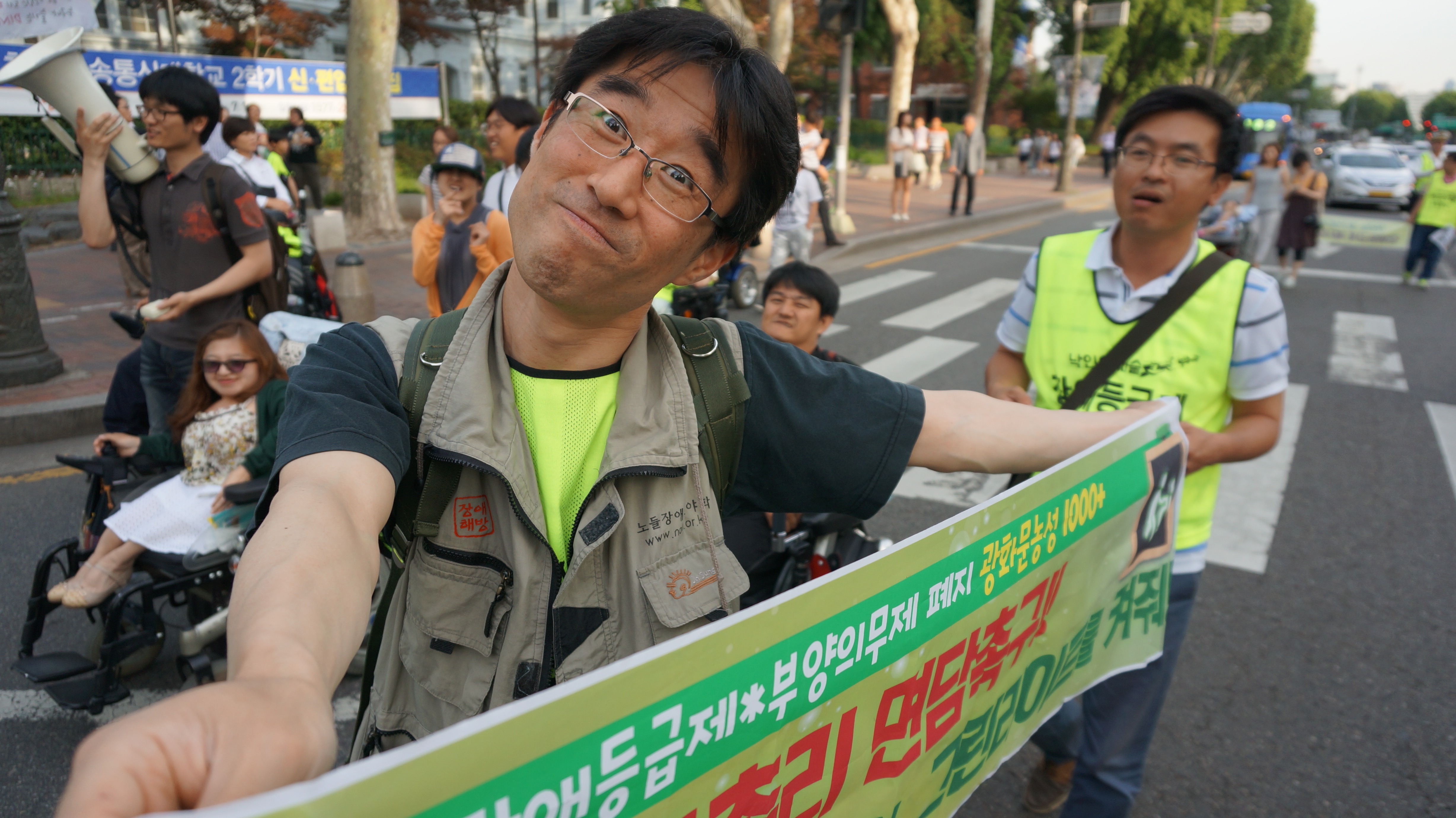 노들은 대학로에서 그린라이트를 했어요. (2015.7.21.)