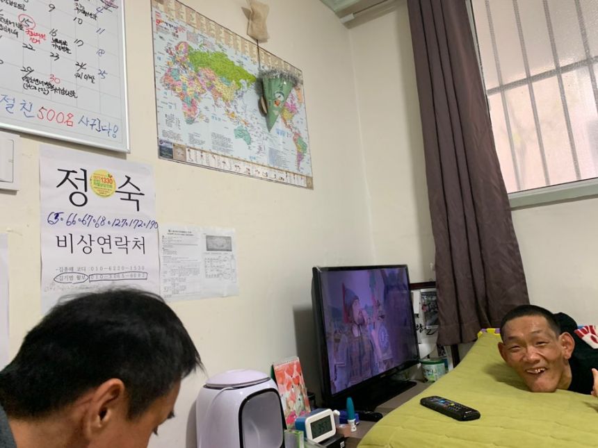 한 명도 남겨두지 않는다.  노들야학 학생 전체 가정 방문