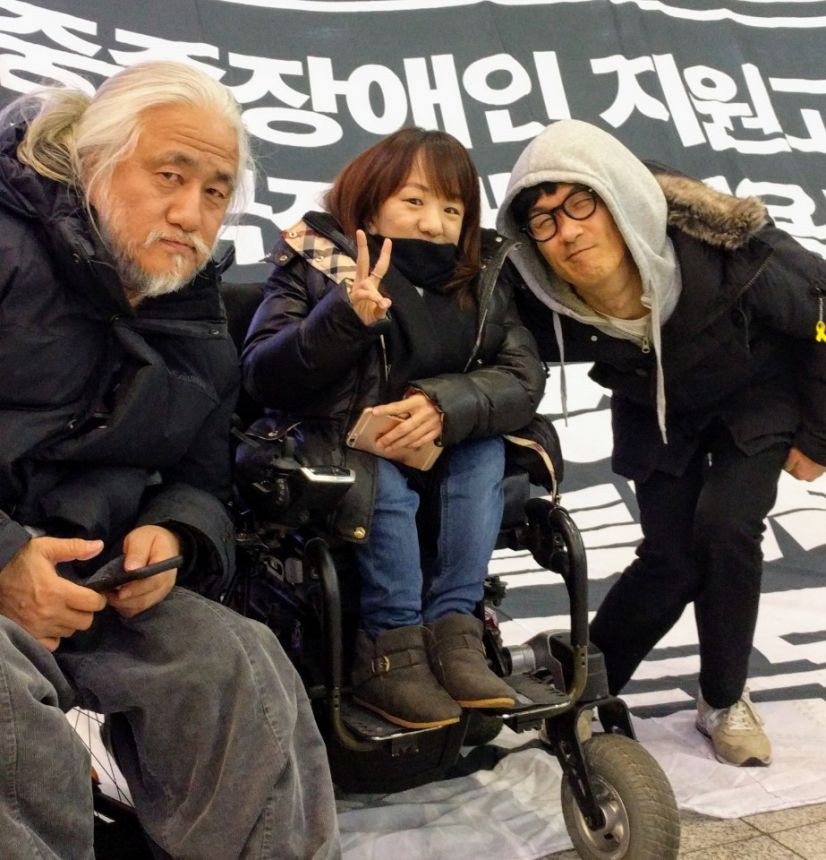 누구도 배제되지 않는(Leave no one behind!) 세상을 향한 2박3일 서울역 노숙농성 사진기록