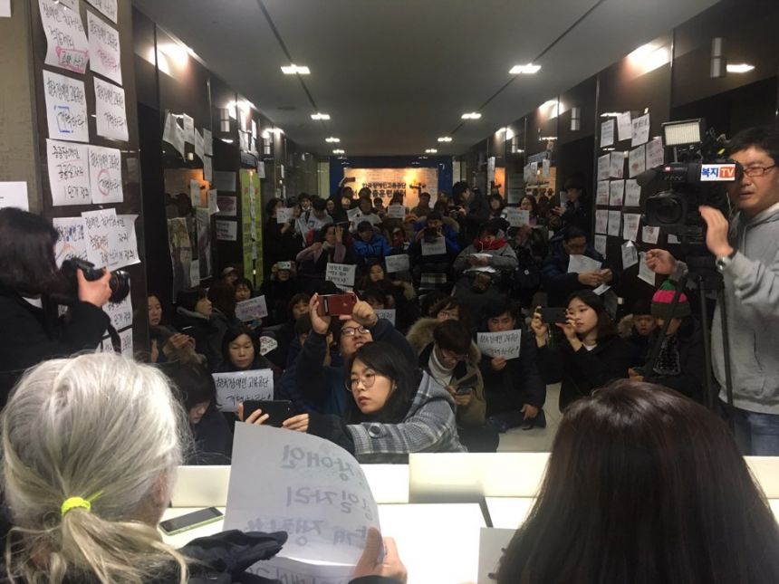누구도 배제되지 않는(Leave no one behind!) 세상을 향한 2박3일 서울역 노숙농성 사진기록