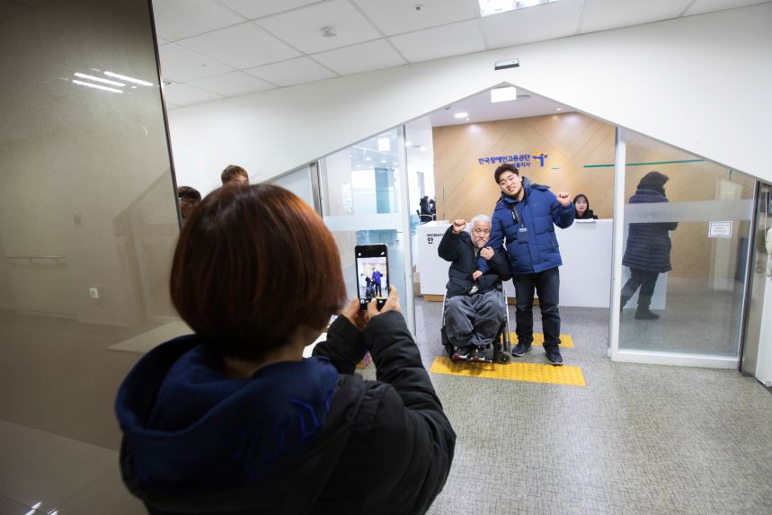 중증장애인노동권쟁취 점거 85일 농성 마감날 (사진. 정택용)