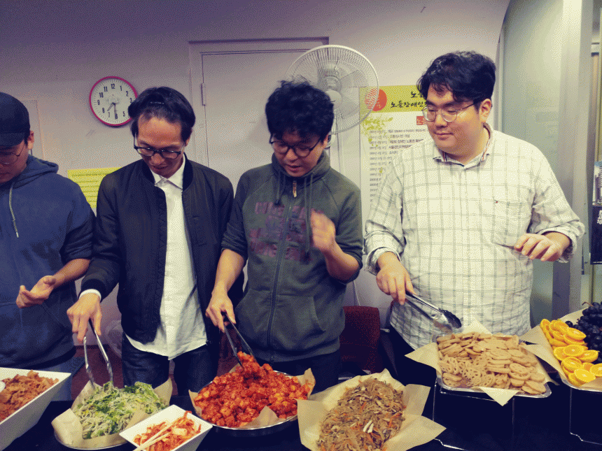 24번째 노란들판의 꿈! '여기, 노란들판입니다'. (세 번째 사진 들)