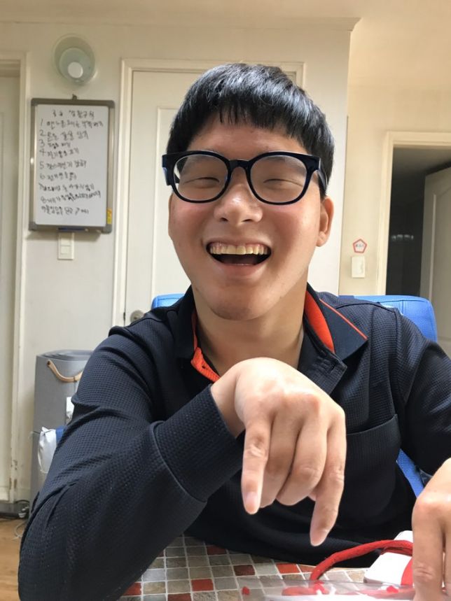 한 명도 남겨두지 않는다.  노들야학 학생 전체 가정 방문