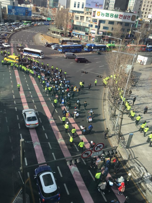 누구도 배제되지 않는(Leave no one behind!) 세상을 향한 2박3일 서울역 노숙농성 사진기록