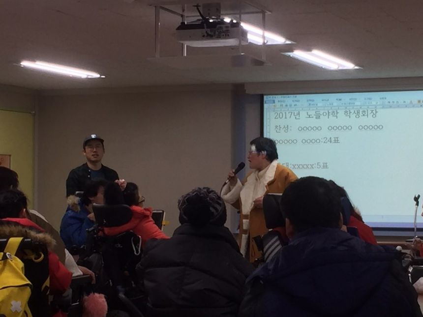 2016년년 학기를 마쳤습니다. 방학식을 했습니다. 2016년 한해가 지나갑니다.