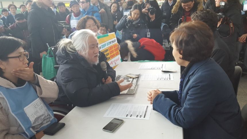 누구도 배제되지 않는(Leave no one behind!) 세상을 향한 2박3일 서울역 노숙농성 사진기록
